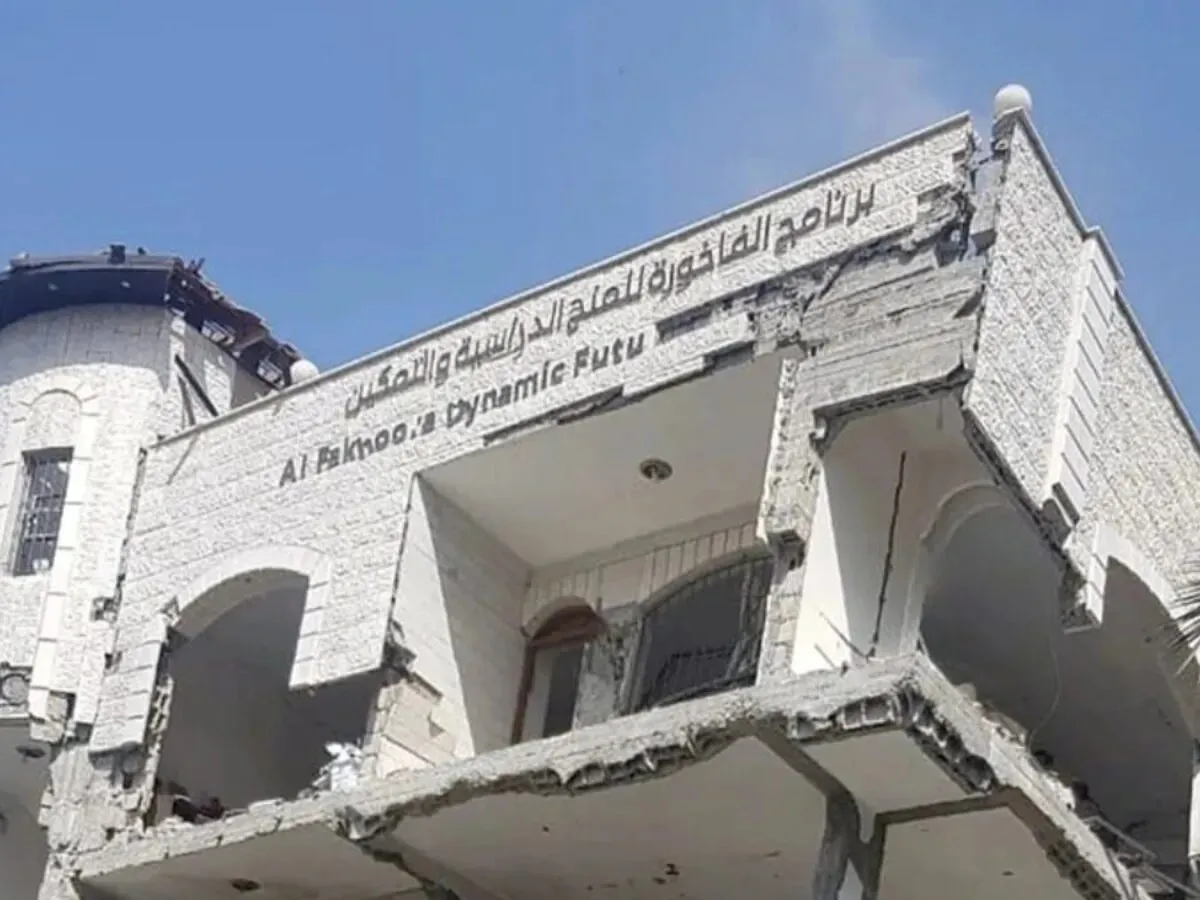Israel Bombs Al-Fakhoora School in Northern Gaza