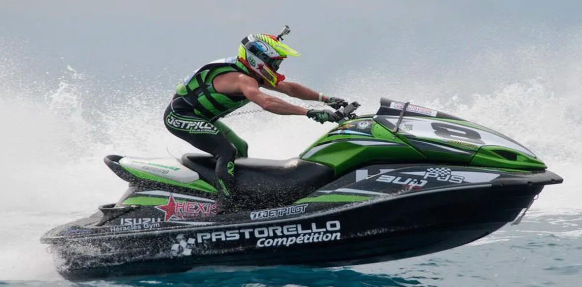 Jean Bruno Pastorello Menangkan Hari Pertama Aquabike World Championship di Danau Toba 2023