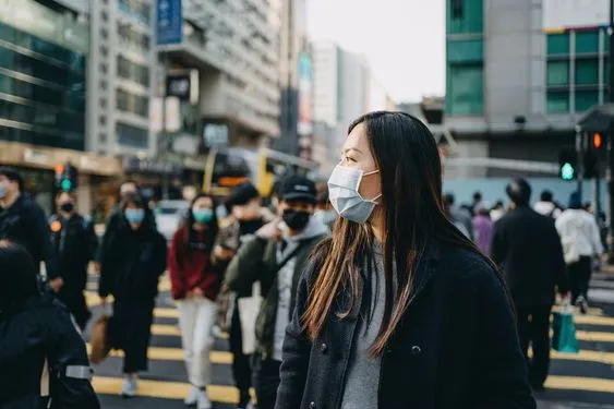 Masyarakat Indonesia Diminta Pakai Masker Setelah Kasus Pneumonia Ditemukan