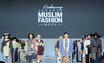Trade Ministry: Indonesia Aims to Declare as Global Muslim Fashion Center by 2024