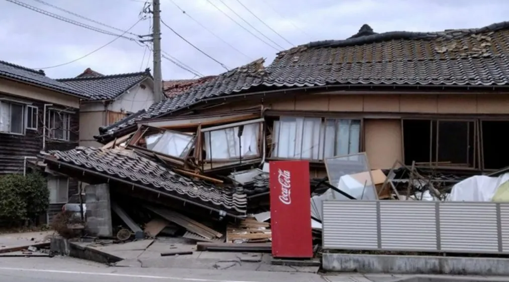 Setidaknya 13 Orang Tewas Akibat Gempa Berkekuatan 7.4 Magnitudo di Jepang