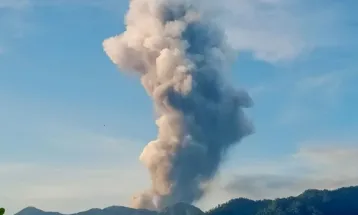 North Maluku's Mount Dukono Erupts, Spewing Ash as High as 4,000 Meters