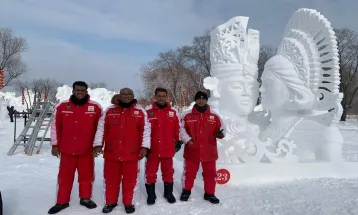 Indonesian Team Win 26th Harbin International Snow Sculpture Competition in China
