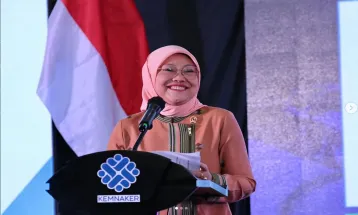 Menteri Ketenagakerjaan: Pembayaran THR Paling Lambat H-7 Lebaran, Tak Boleh Dicicil