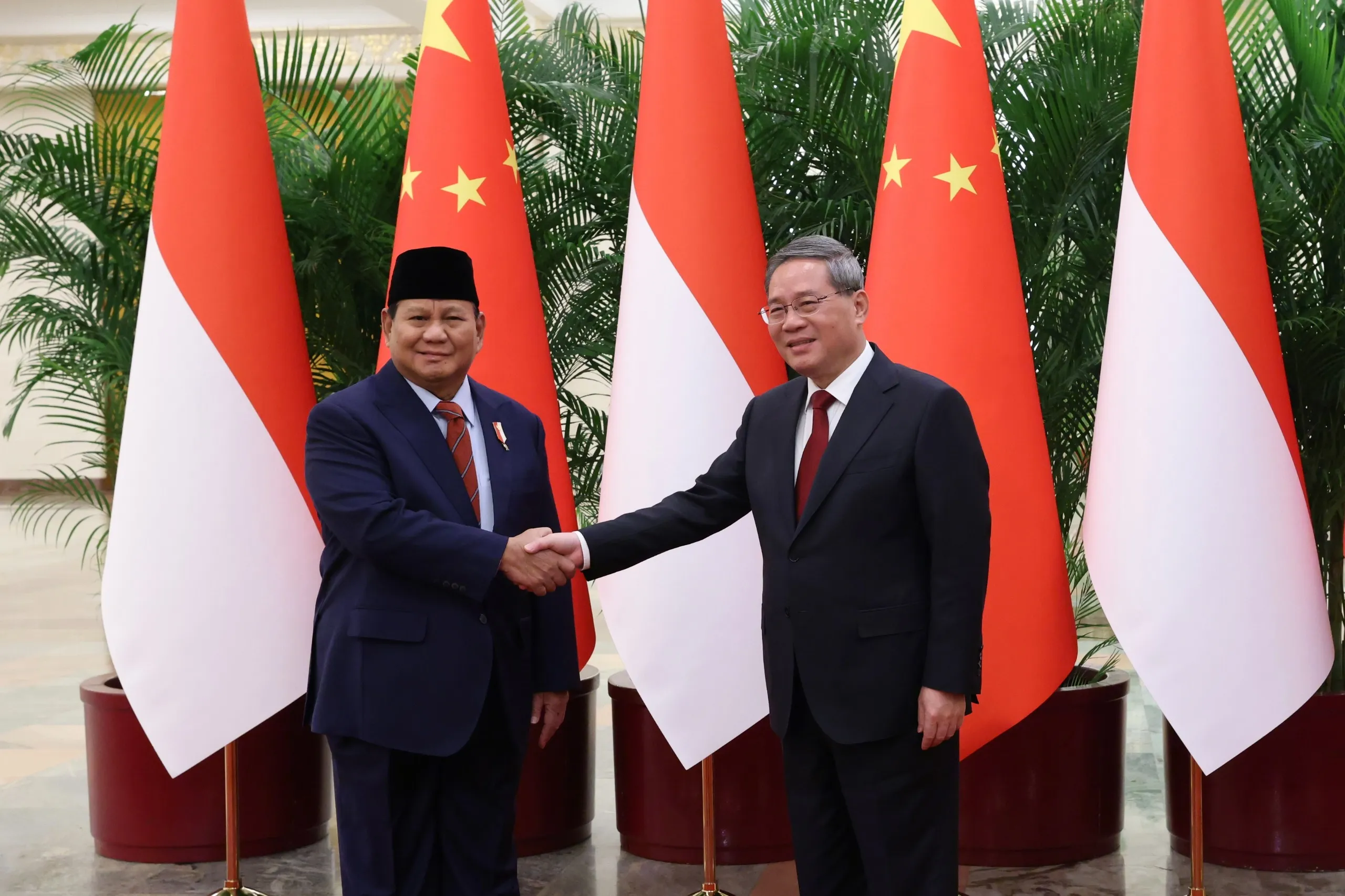 Prabowo Bertemu PM China Li Qiang, Bahas Penguatan Kerja Sama