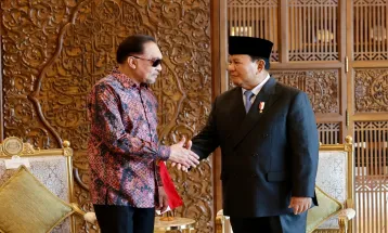 Prabowo Bertemu PM Malaysia, Saling Bertukar Pengalaman dan Bicara Karier