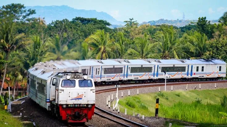 Lebih Dari 550.000 Tiket Kereta Lebaran Terjual, H-2 Jadi Penjualan Terbanyak