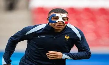 Euro 2024: UEFA Larang Mbappe Pakai Topeng Ikoniknya