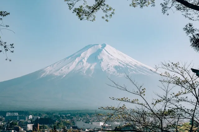 Jepang Terapkan Biaya Buat Para Pendaki Gunung Fuji, Berapa?