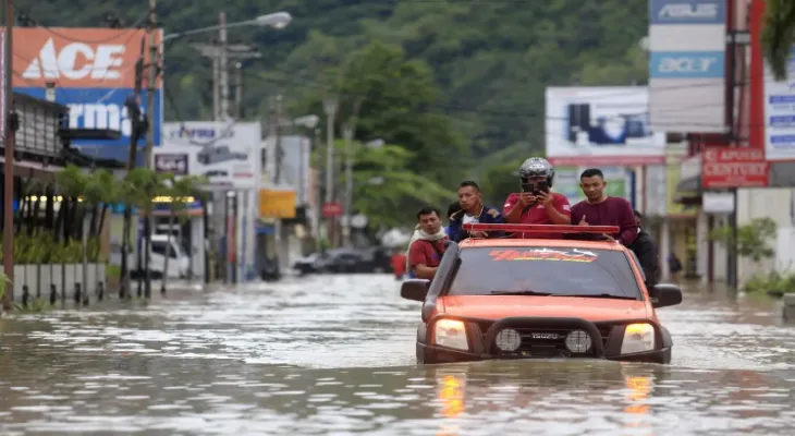 Gorontalo Flash Floods Affect Thousands of Lives