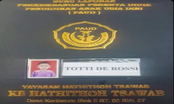 Totti De Rossi, Anak Indonesia yang Mendunia karena Namanya Unik