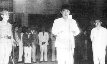 Tak Disangka, Ini Perintah Pertama Soekarno Setelah Jadi Presiden Indonesia