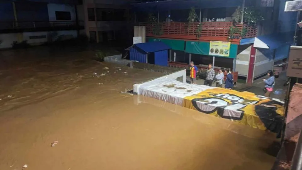 Telah Akibatkan 22 Korban Jiwa, Thailand Peringatkan Bahaya Banjir, Longsor