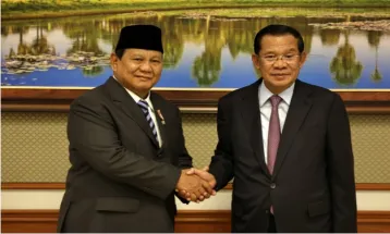 Prabowo Subianto Temui PM dan Presiden Senat Kamboja, Bahas Kolaborasi untuk Kemajuan ASEAN