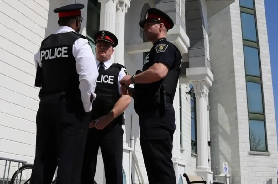 Three Reported Injured in Attack during Friday Prayers at Canadian Mosque