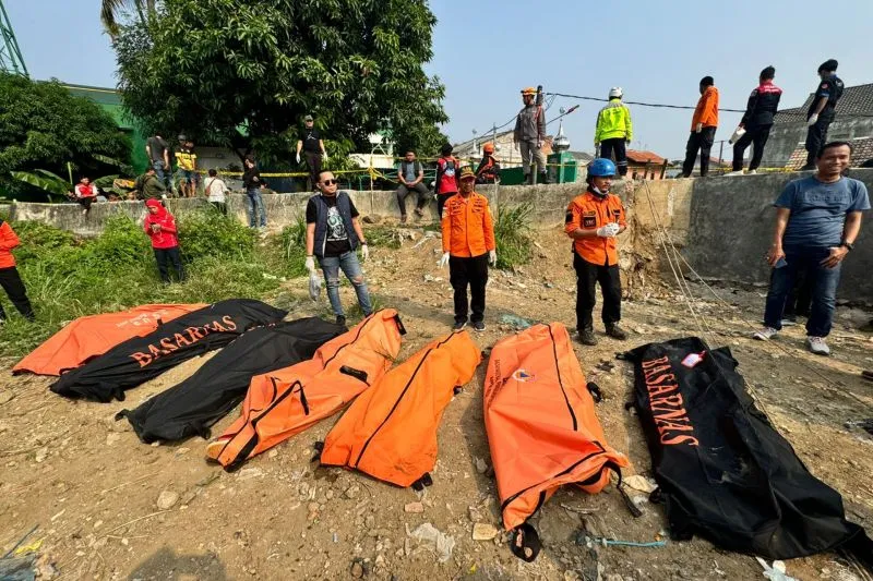 Kronologi Lengkap Penemuan 7 Mayat di Kali Bekasi