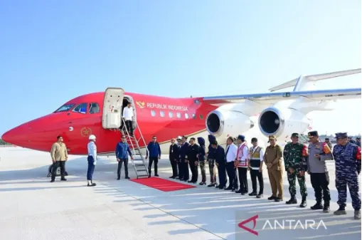 Presiden Jokowi Puji Pendaratan Perdana di Bandara Nusantara IKN