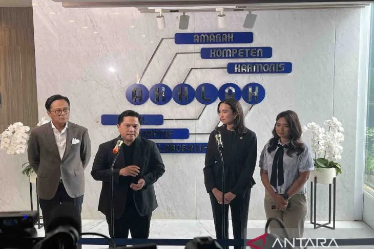 Tangani Persoalan Harga Tiket Pesawat Mahal, Erick Thohir Bentuk PMO