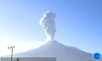 Under Intensive Monitoring, 6 Volcanoes in Indonesia Are on Alert and Warning Status