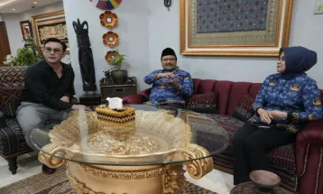 Menteri Sosial Turun Tangan Jembatani Masalah Donasi Agus Salim