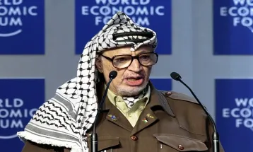 Sejarah Keffiyeh Palestina: Selendang Penutup Kepala yang Jadi Simbol Perjuangan Antikolonial