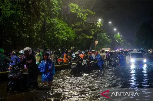 BMKG: Hujan Guyur Seluruh Jakarta hingga Rabu Malam