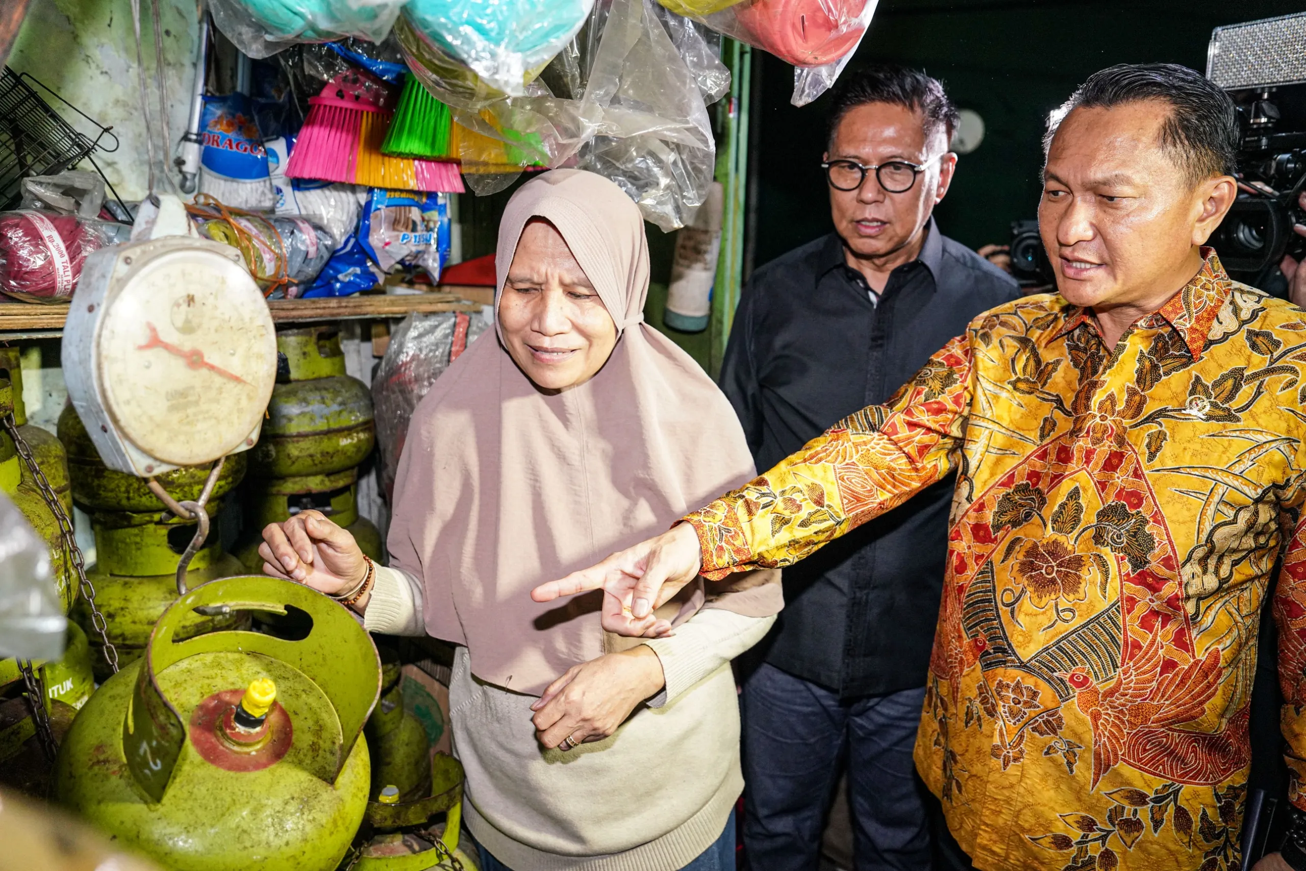 Komisi XII DPR RI Pastikan Distribusi LPG 3 Kg Lancar Hingga ke Sub Pangkalan