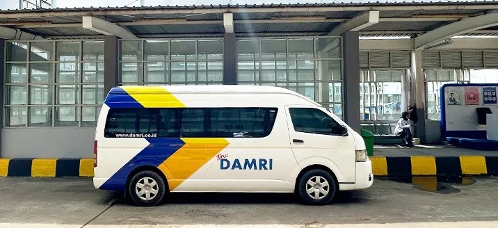 DAMRI Buka Rute PIK 2 ke Stasiun KCIC Halim, Ini Jadwalnya